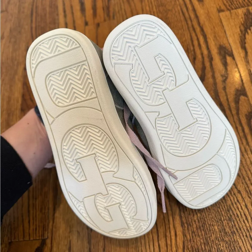 UGG Metallic Silver Gold Kids Sneakers Lavender Purple Like New Girls Size 1